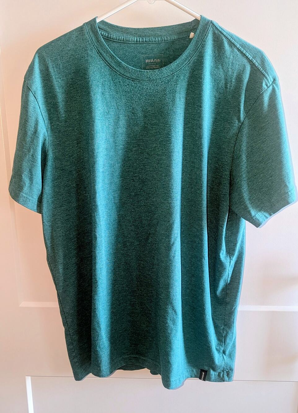 Mens prAna Organic Cotton Blend  HeatherTeal Crewneck T-Shirt Large Fair Trade